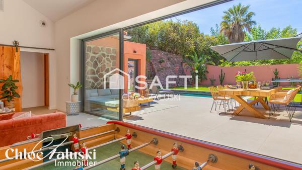 Villa d'exception de 280m², 700m de la mer