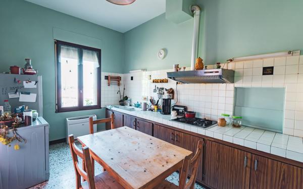 Maison à vendre    5 pièces • 145 m2 Jonquerettes