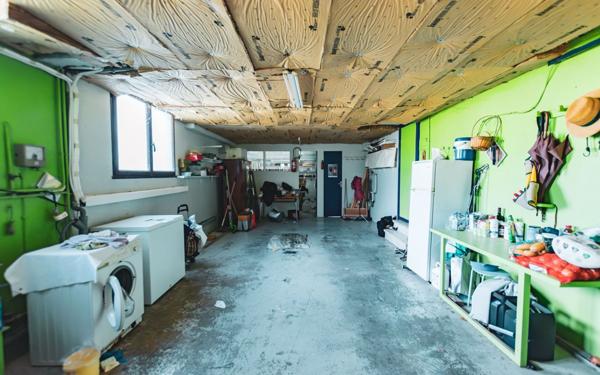 Maison à vendre    5 pièces • 145 m2 Jonquerettes