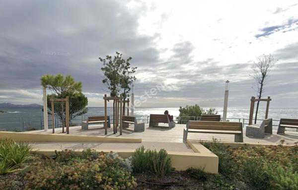 Maison à 500m de la mer et des commodités à Sausset Les Pins