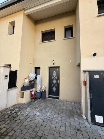 Maison 4 pièces - 92 m² Exclusivité efficity