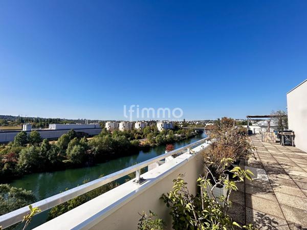 appartement 135m², terrasse plein ciel 100m², dernier étage