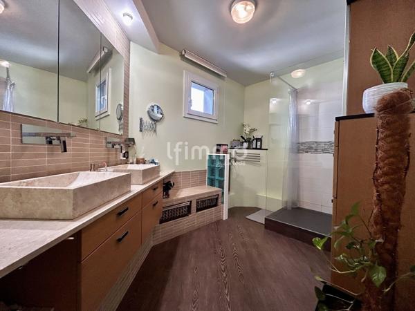 appartement 135m², terrasse plein ciel 100m², dernier étage
