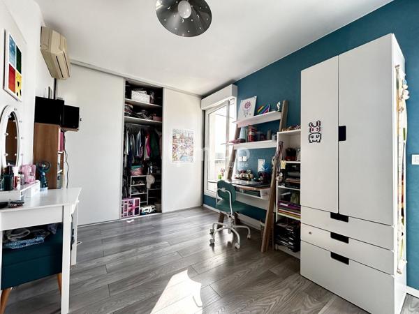 appartement 135m², terrasse plein ciel 100m², dernier étage