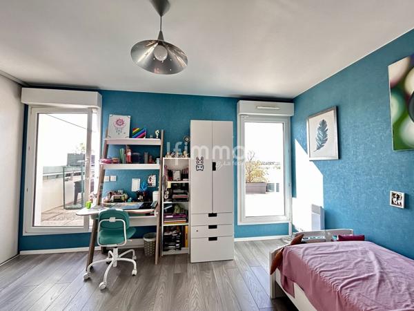 appartement 135m², terrasse plein ciel 100m², dernier étage