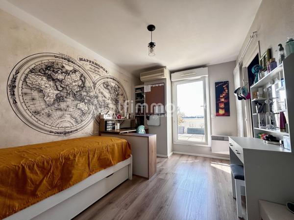 appartement 135m², terrasse plein ciel 100m², dernier étage