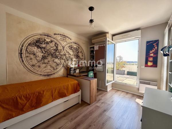 appartement 135m², terrasse plein ciel 100m², dernier étage
