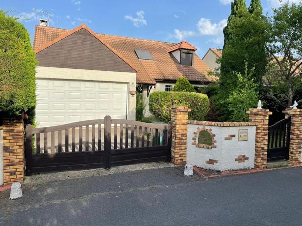 Pavillon traditionnel -Etat impeccable- 5 chambres