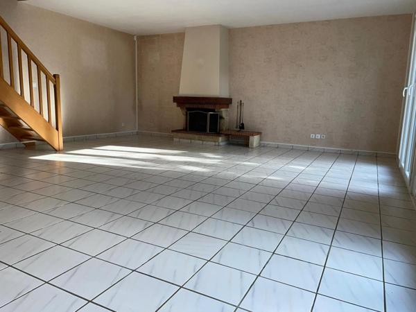 Pavillon traditionnel -Etat impeccable- 5 chambres