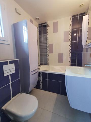 Pavillon traditionnel -Etat impeccable- 5 chambres