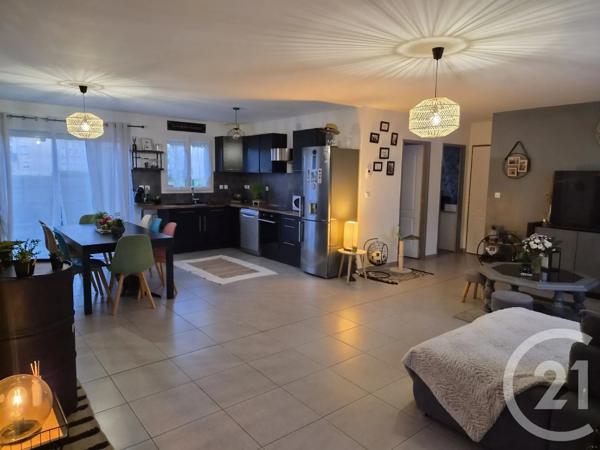 Maison à vendre  4 pièces - 102 m 2   MONTDIDIER  - 80