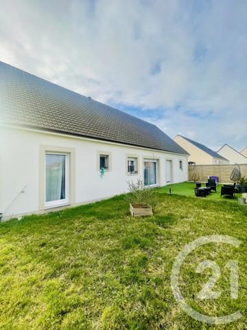 Maison à vendre  4 pièces - 102 m 2   MONTDIDIER  - 80