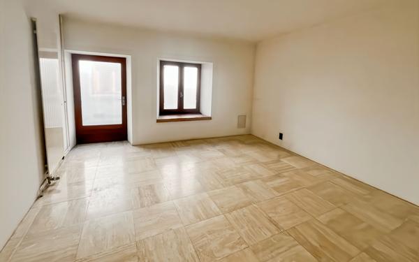 Maison à vendre    5 pièces •  Larrazet