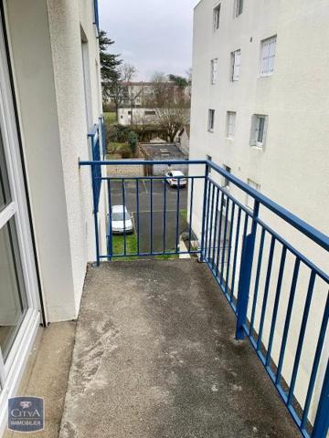 Appartement à louer 1 pièce 27.68m²