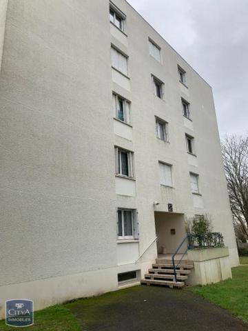 Appartement à louer 1 pièce 27.68m²