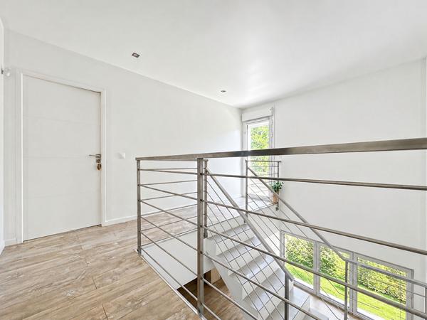 Maison Dammarie Les Lys 5 pièces 158 m2
