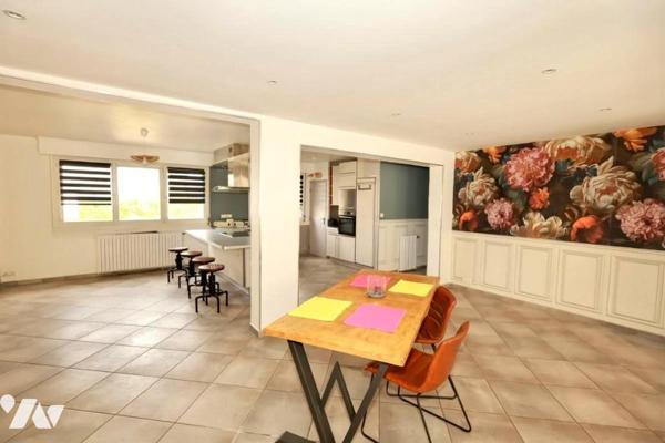 PAVILLON INDIVIDUEL 6 CHAMBRES SEMI PLAIN PIED