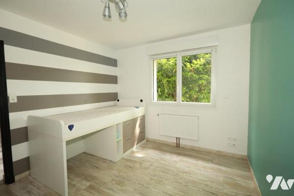 PAVILLON INDIVIDUEL 6 CHAMBRES SEMI PLAIN PIED