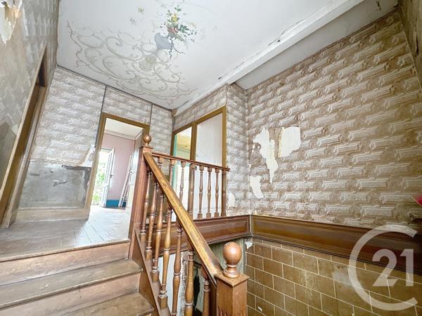 Maison à vendre  6 pièces - 110,50 m2 MARTRES SUR MORGE - 63