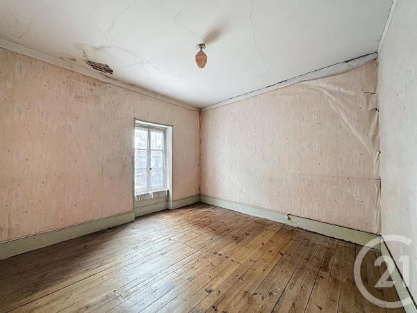 Maison à vendre  6 pièces - 110,50 m2 MARTRES SUR MORGE - 63