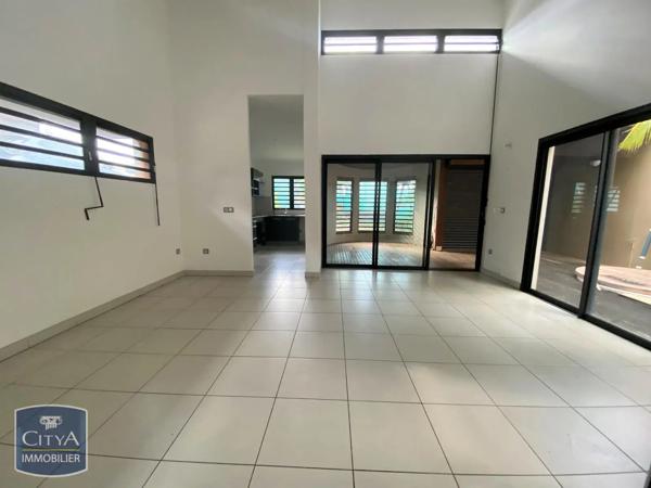 Maison à vendre 4 pièces 76m² Sainte-Marie (97438)