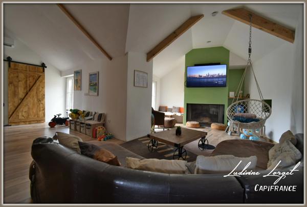 À vendre – Maison proche Nord Château Thierry (10min) A4 5min- 192 m2 – 4 chambres vivable de plain-pied – double garage -avec piscine chauffée- DPE C-