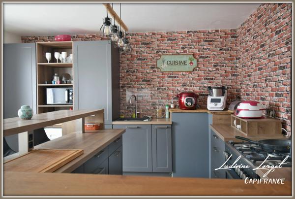 À vendre – Maison proche Nord Château Thierry (10min) A4 5min- 192 m2 – 4 chambres vivable de plain-pied – double garage -avec piscine chauffée- DPE C-