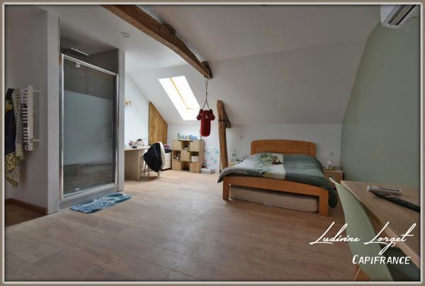 À vendre – Maison proche Nord Château Thierry (10min) A4 5min- 192 m2 – 4 chambres vivable de plain-pied – double garage -avec piscine chauffée- DPE C-