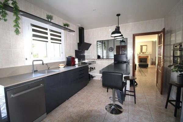 Vente Maison 7 pièces 230 m2 à Bussy-Saint-Georges