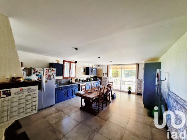 Maison à vendre 10 pièces 260 m² Arles