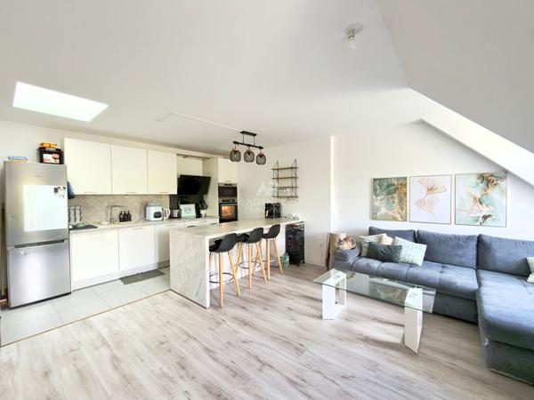 Appartement Saint Prix 3 pièce(s) 72.36 m2 329 000 € **  - Référence  26-3900