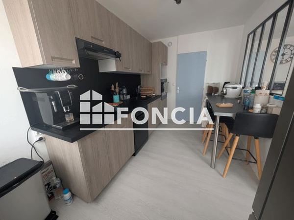 Location Appartement 3 pièces 65.4 m² - ALLEE THEODORE DE BEZE Montpellier 34080