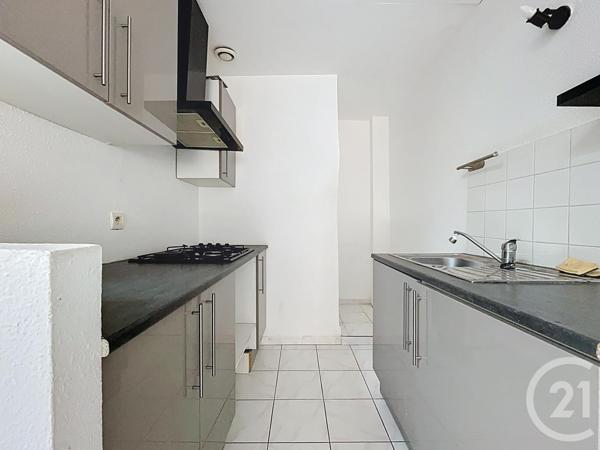 Appartement F2 à vendre  2 pièces - 62,48 m2 BAGNOLS SUR CEZE - 30