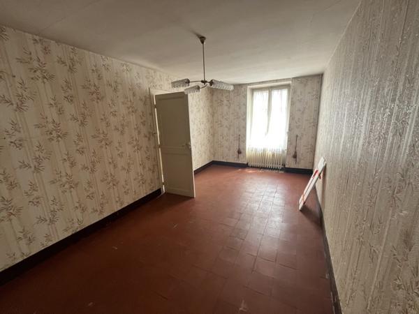 Maison à vendre |  Châteauneuf-sur-Cher |  2 pièces | 73 m²