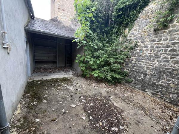 Maison à vendre |  Châteauneuf-sur-Cher |  2 pièces | 73 m²