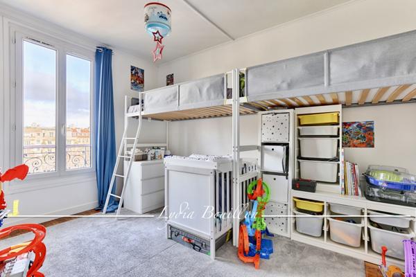 Courbevoie (92400) Appartement 4 pièces 67 m2 en étage élevé