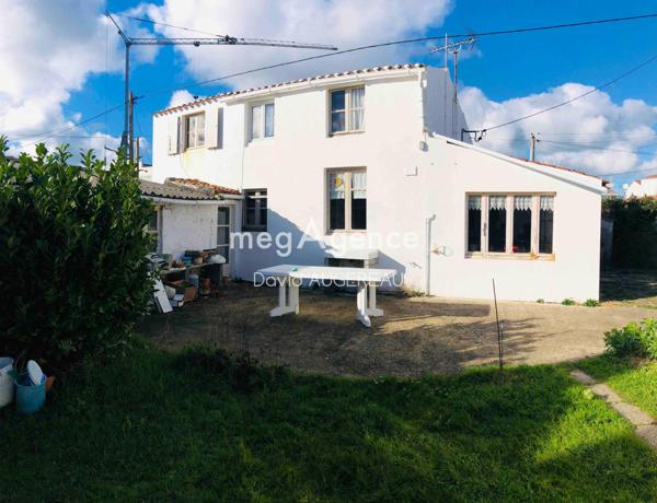 Maison à L' ILE-D'YEU, 85350 - 7 pièces 179m²