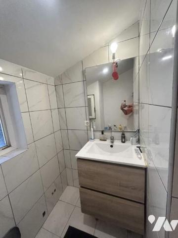 DUPLEX  Grand  T2 LOUE