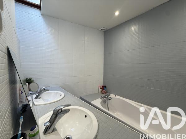 Maison à vendre 7 pièces 200 m² Reims
