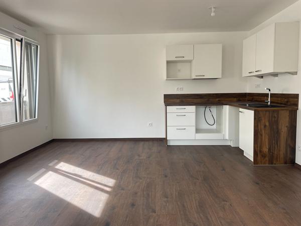 NEUF - Appartement Tours Christ Roi 3 pièce(s) 58.60 m2 + Parking