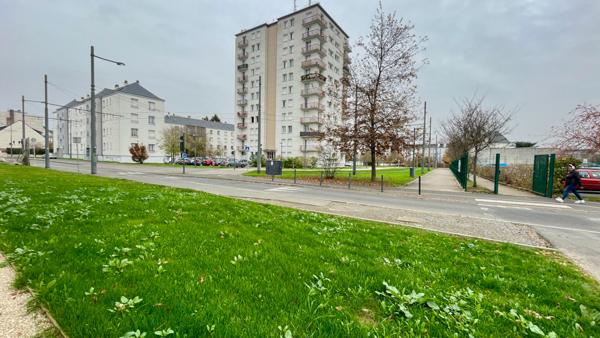 NEUF - Appartement Tours Christ Roi 3 pièce(s) 58.60 m2 + Parking