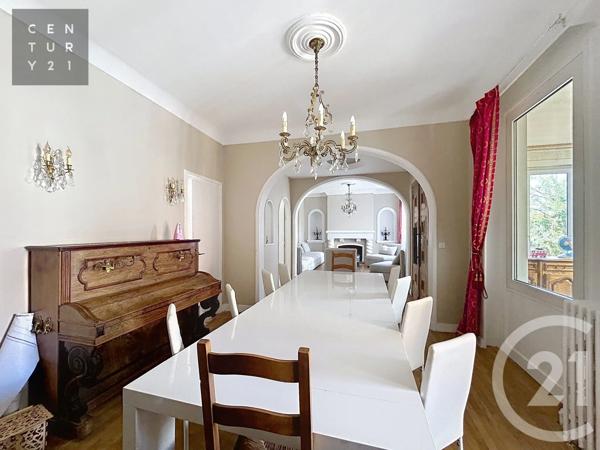 Maison à vendre  8 pièces - 331 m 2   TROYES  - 10