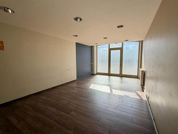 Immeuble 13 pièces 365 m2