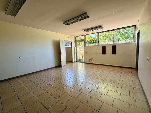 Immeuble 13 pièces 365 m2