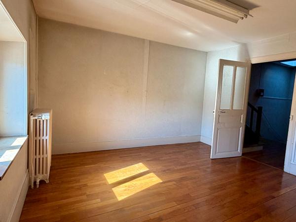 Immeuble 13 pièces 365 m2