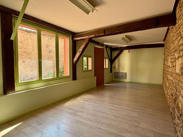 Immeuble 13 pièces 365 m2