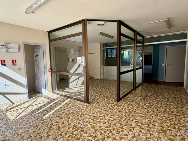 Immeuble 13 pièces 365 m2