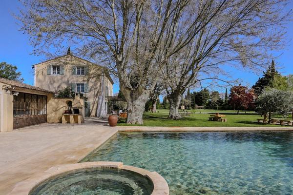 Vente Maison de luxe Pernes-les-Fontaines 9 Pièces 300 m²
