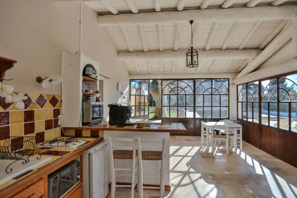 Vente Maison de luxe Pernes-les-Fontaines 9 Pièces 300 m²