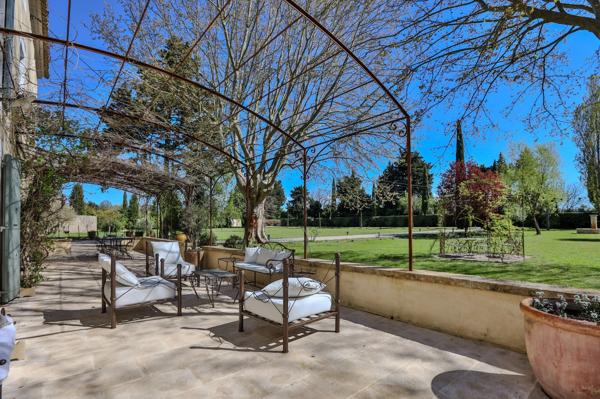 Vente Maison de luxe Pernes-les-Fontaines 9 Pièces 300 m²